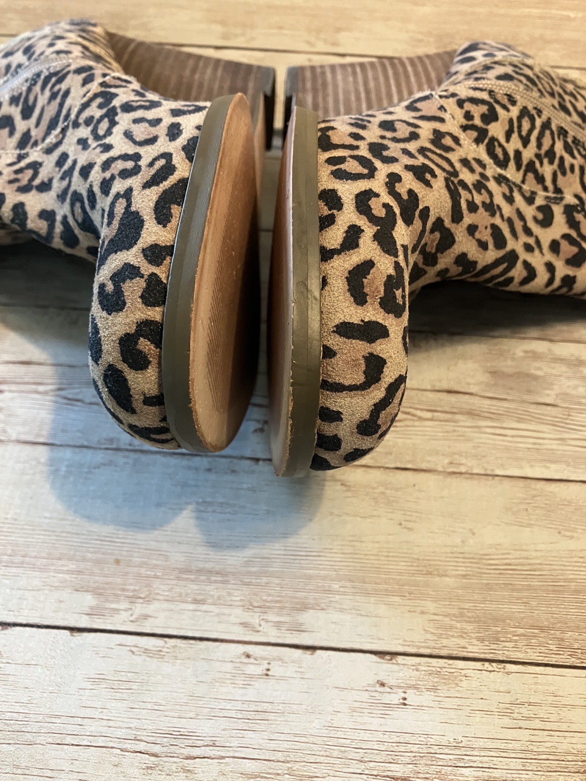 Sole Society So Patsy Leopard Ankle Boot Wedge He… - image 4