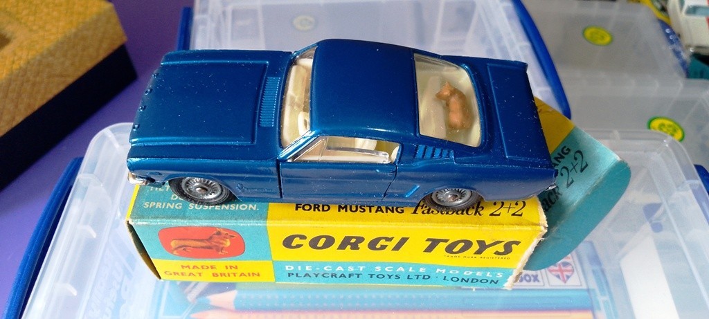 Corgi 320, Ford Mustang Hardback - Free Price Guide & Review