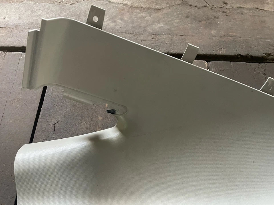 04-08 Chrysler Crossfire OEM отделка крышки заднего левого окна четверти панели #BR3-4 - Изображение 2 из 4