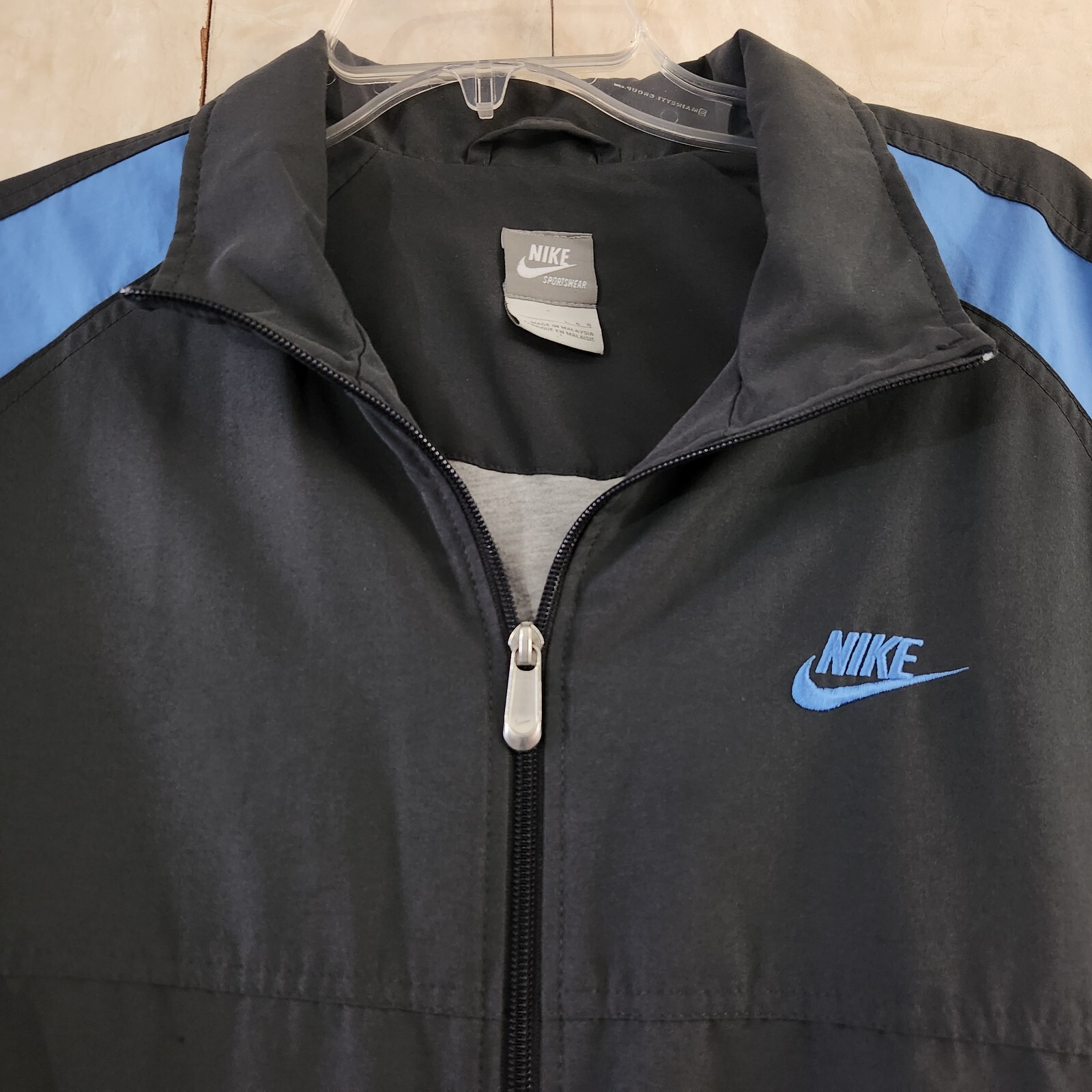 SACAI X NIKE Giacca a vento Nike full zip uomo grande nera e blu foderata leggera