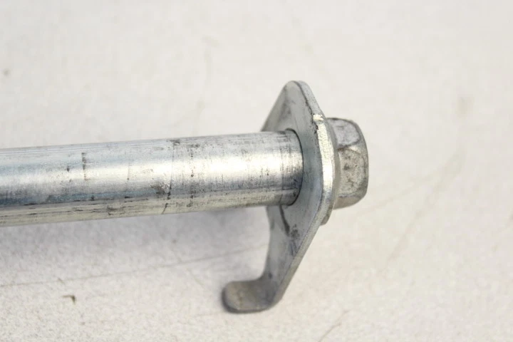 Yamaha FZ6-R 2009 FZ6R FZ6 eje trasero Foto 4 de 4