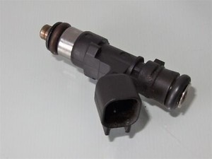 Injector 30757534 2.5 Turbo 200 hp Volvo V70 III 2009 116TKm