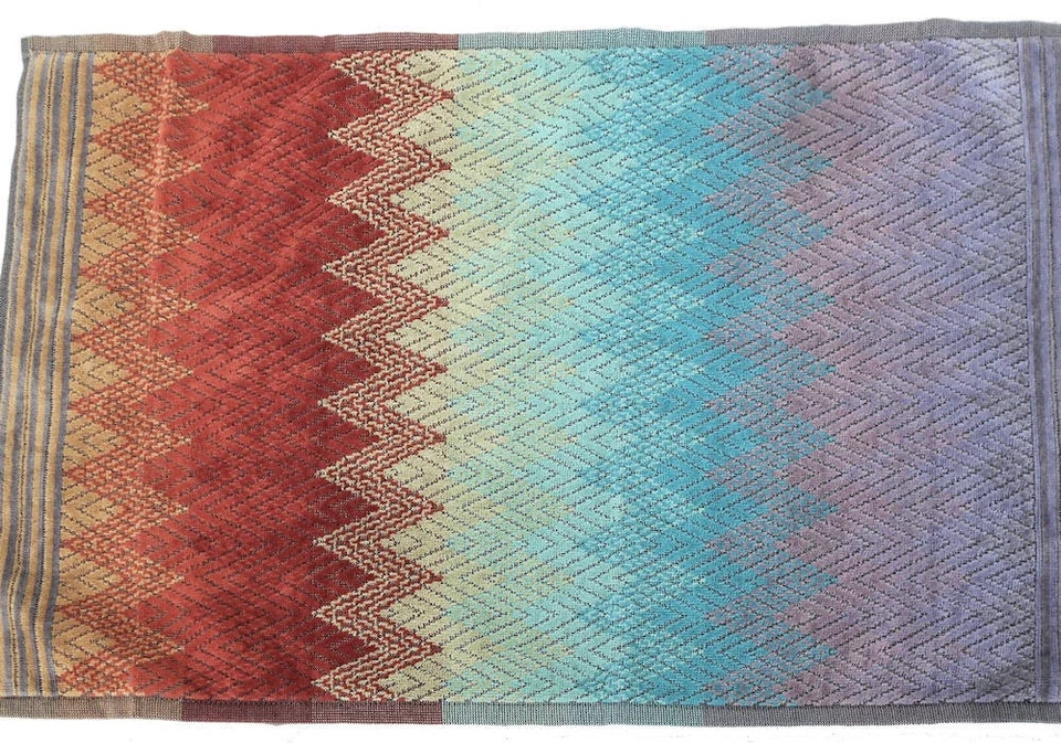 MISSONI HOME TWO HAND GUEST TOWELS COTTON 3D EFFECT  16x28in 40x70cm  YACO 100 - Image 3 of 4