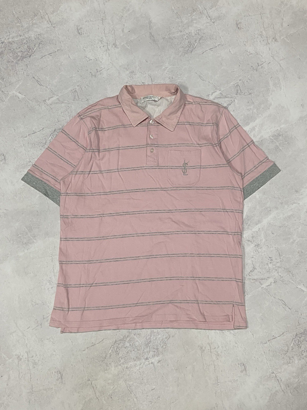 Polo Yves Saint Laurent con logo tascabile vintage