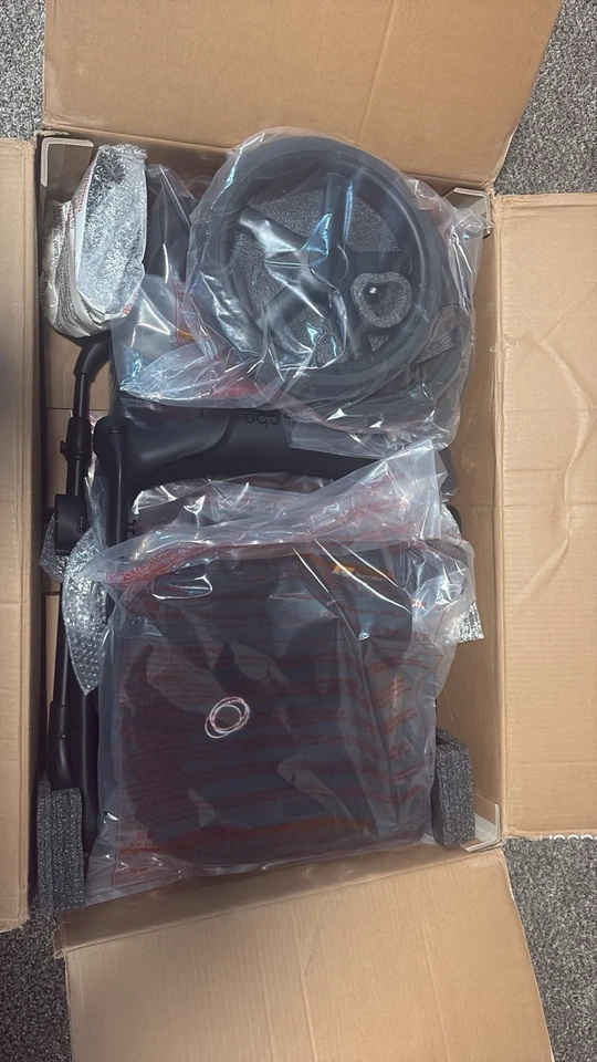 Bugaboo Fox 5 Complete Midnight Black (New) - Image 4 of 4