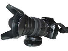 Nikon D60 + obiettivo, flash e accessori.