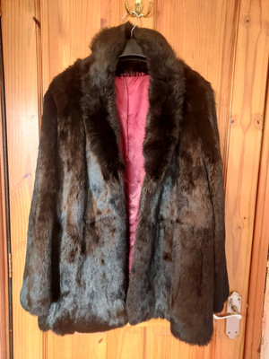 Edelson brauner Vintage Pelzmantel, Kaninchenfell Größe 18