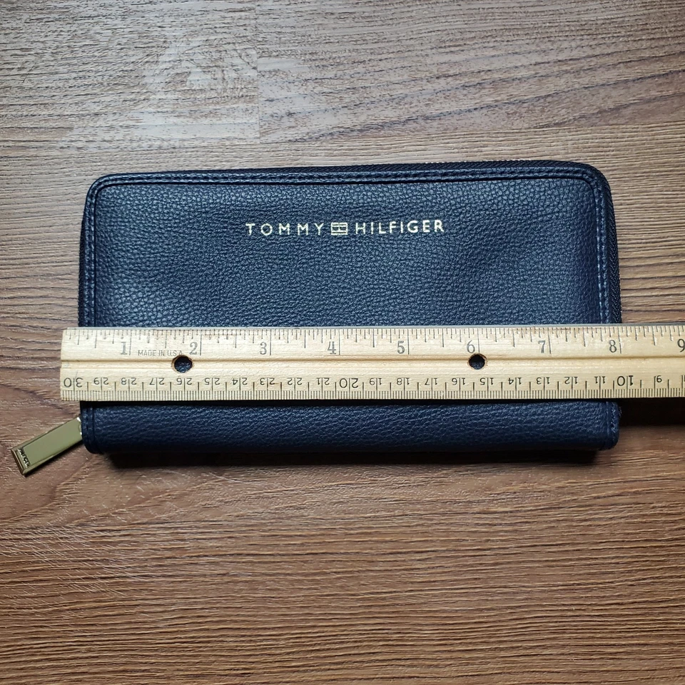 TOMMY HILFIGER Blue Zip Wallet - Image 2 of 4