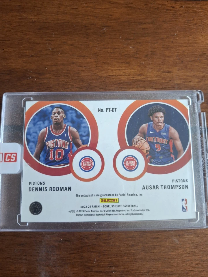 2023-24 Elite Ausar Thompson (Rookie) Dennis Rodman  Dual Auto  Passing Torch  - Image 2 of 2