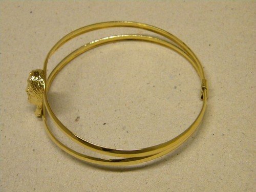 Lady's Women's Yellow Gold Plated Jesus Head Bangle Bracelet 2.75in Diameter - Picture 4 of 5