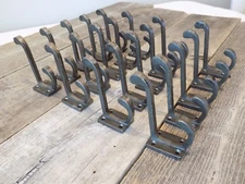 20 METAL HOOKS COAT HAT RACK HEAVY DUTY 3 1/2" IRON STORAGE POTS PANS CLOSET