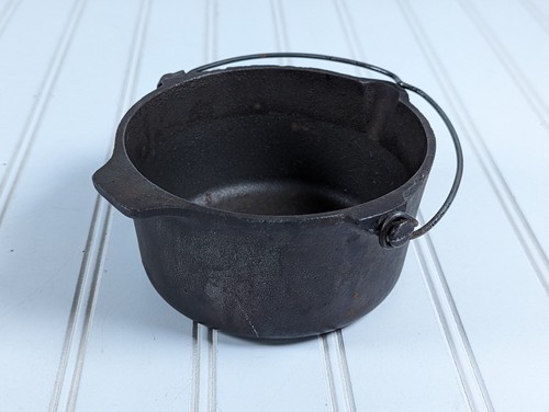 GRISWOLD Gusseisen tiefe Patty Schüssel #72 Drahtbügel Griff Kessel Erie, PA - Bild 2 von 8