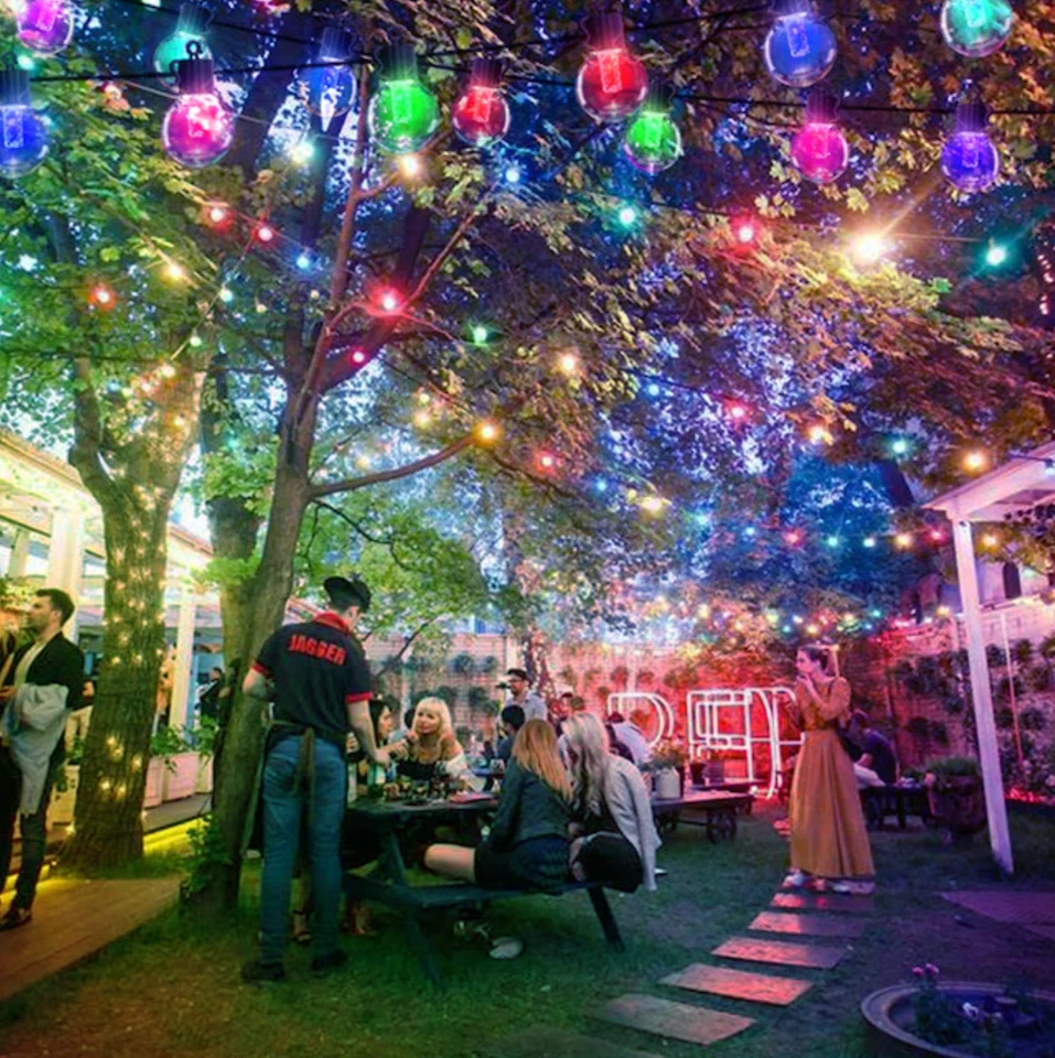 Cadena de luces LED G40 ENCENDIDO/APAGADO AUTOMÁTICO RGB 25 bombillas 50 pies IP65 7 modos decoración Foto 2 de 4