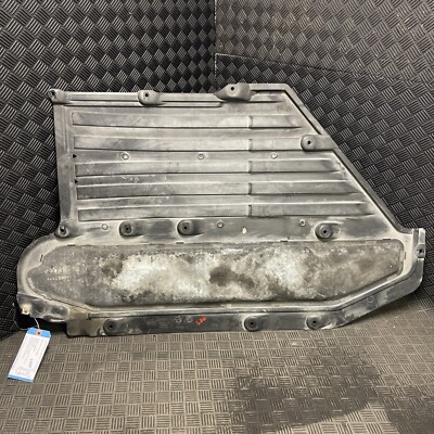  OEM 2017 - 2023 BMW 530I 540I G30 CENTER UNDER BODY SPLASH SHIELD GUARD