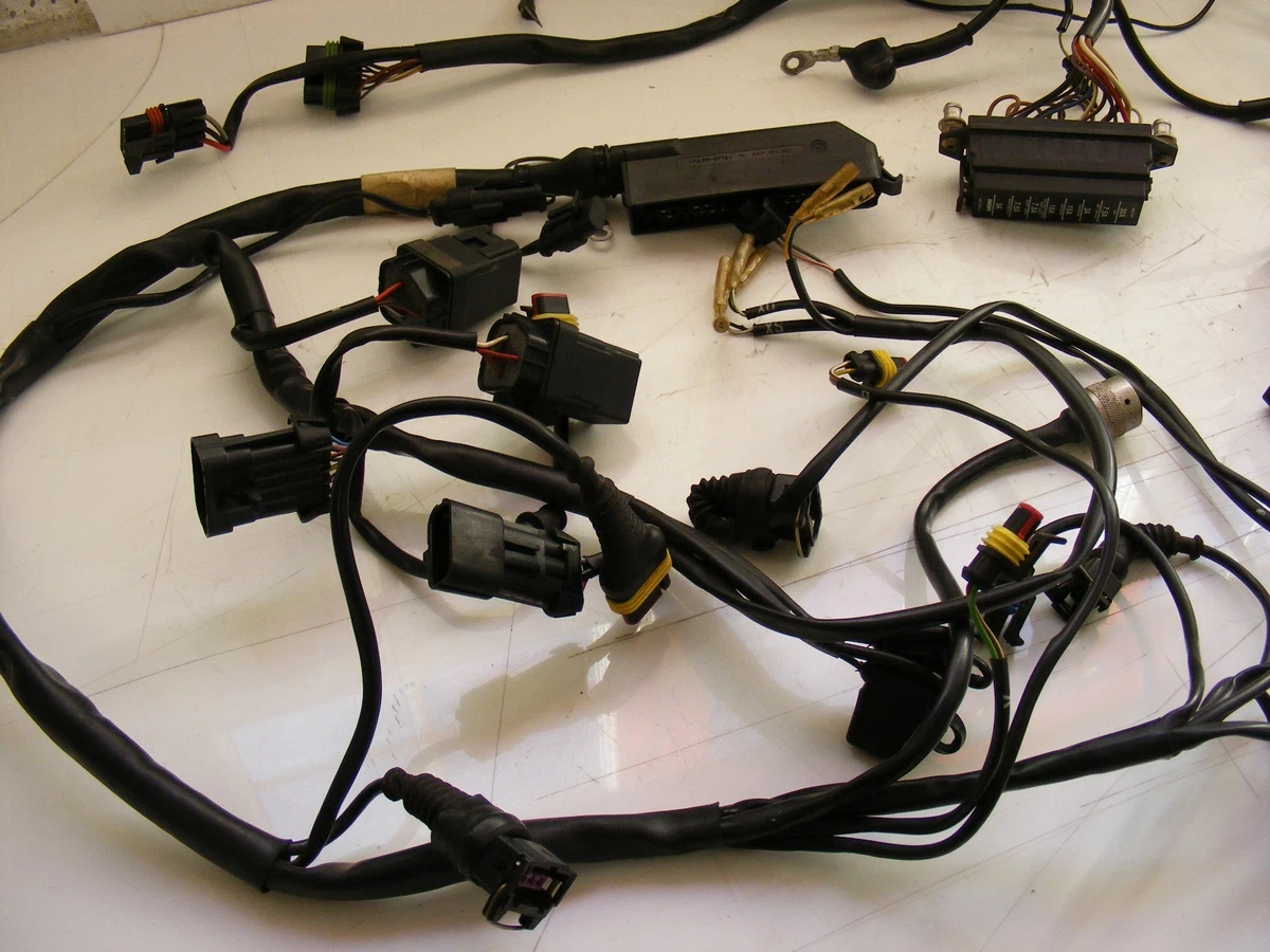 DUCATI 996S OEM COMPLETE WIRING HARNESS LOOM RELAYS FUSES STARTER 3 PHASE 748S