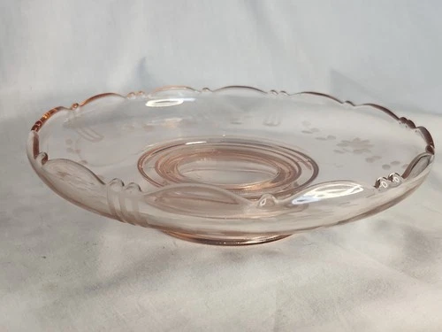 VTG Pink Depression Glass Footed Serving Dish Floral Etching Pedestal Scalloped