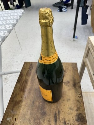 Vtg Veuve Clicquot Ponsardin France Champagne Brut 3L Empty Display Bottle 19.5''