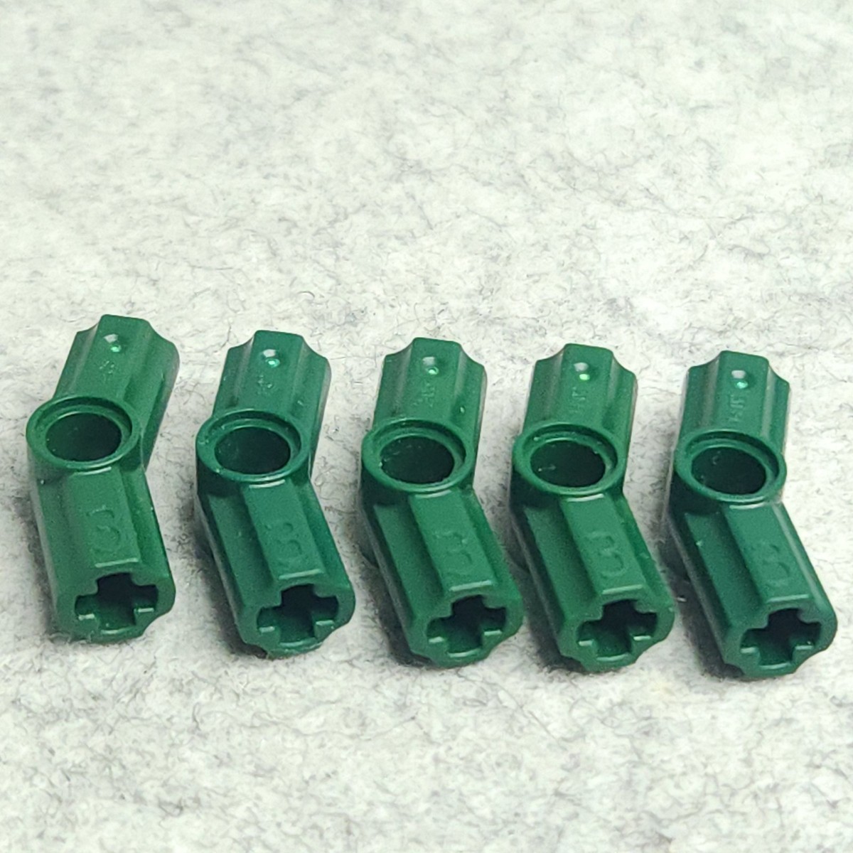 LEGO 32016 Technic Axle and Pin Connector Angled 3 157.5 degrees