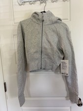 Lululemon Scuba Full-Zip Cropped Hoodie in Heathered Core Ultra Grey