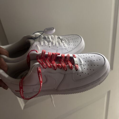 Size 10 - Nike Air Force 1 x Supreme Low Box Logo - White Size 10 - Nike Air Force 1 x Supreme Low Box Logo - White