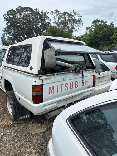 1993 Mitsubishi Triton MJ Thermostat Housing 2.6L Petrol Manual OEM #B541 - Picture 6 of 7