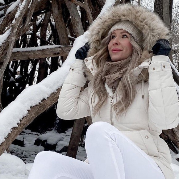 ZARA ECRU SORONA DUPONT EXTREME WATHER RESISTANT PUFFER COAT SIZE