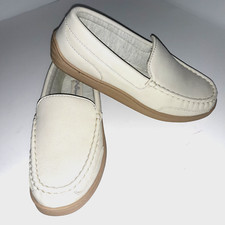 My Pillow My Slippers Leather Loafers Womens Sz 8 Slip Ons Memory Foam Beach Tan