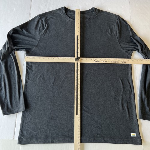 Vuori Long Sleeve Strato Tech Tee Herren XL Charcoal Grey Performance T-Shirt
