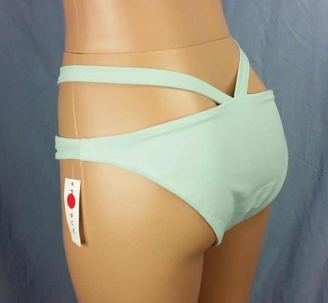 kendall and kylie swim pacsun