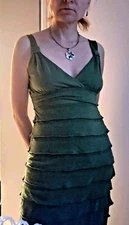 Max Studio Green Ruffle Stunning v neck thin strap stretch maxi dress - small