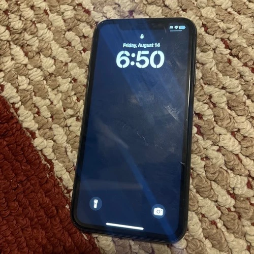 Apple iPhone 11 - 64 GB - Black Unlocked