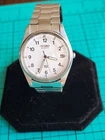 Seiko SQ 5Y22-6000 Vintage Men's Watch Silver Tone w/ White Dial