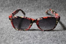 Floral Patterned Women s Sunglasses