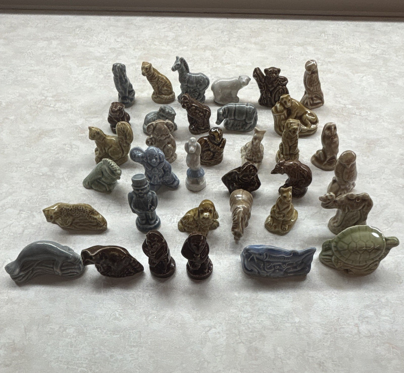 Lot of 30 Small Carved Stone Animal Figurines, Multicolor Assorted Animals
