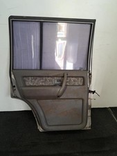 Porte arrière et accessoires Isuzu TROOPER