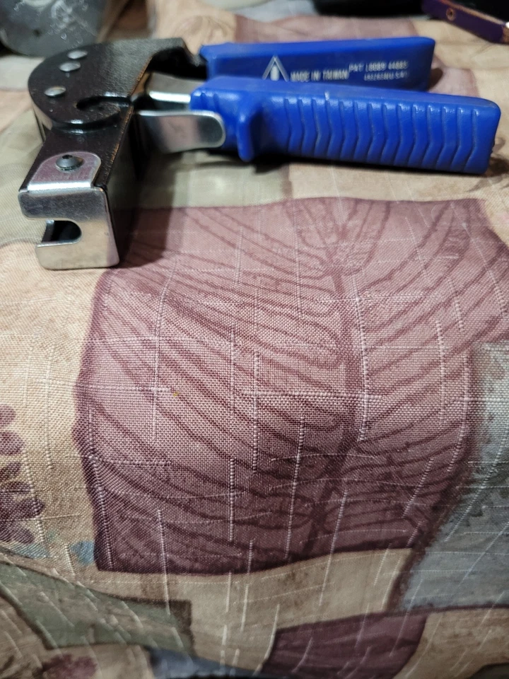 Anclaje de pared hueco de alta resistencia Foto 2 de 4