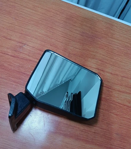 TOYOTA  Fj60 Outer mirror “RH  side”