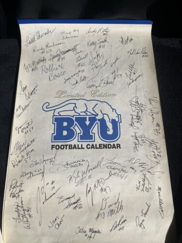 Calendario BYU 1985 autografiado raro de colección.  Fútbol de edición limitada - Imagen 1 de 19