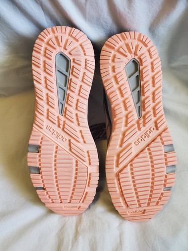 adidas Women's Rockadia Trail 3.0 Wide Running Shoe Size 7.5 pink and grey. - Picture 8 of 8