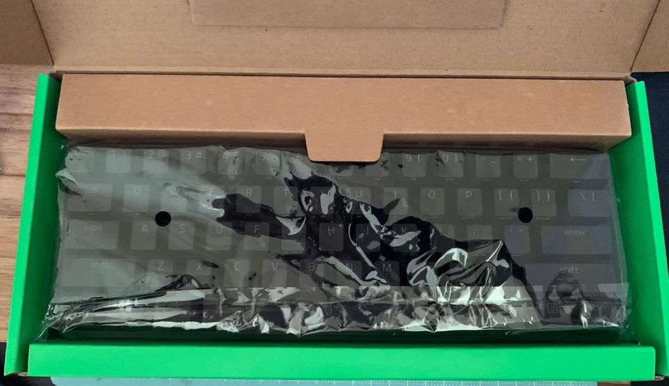 Razer Optical Gaming Keyboard 60% Huntsman Mini (RGB LED light, USB Wired, Black - Image 3 of 4