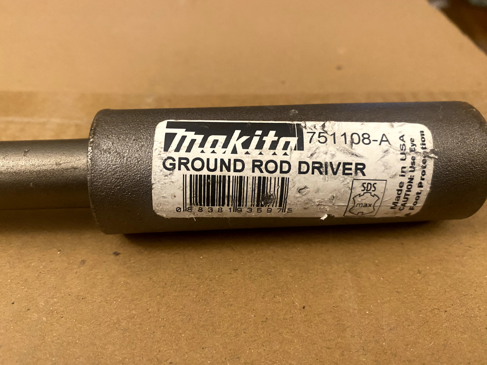 Makita 751108-A. 3/4" x 2‑3/4" x 10" Ground Rod Driver, SDS‑MAX. Made in USA