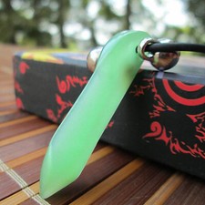 NEW Naruto Tsunade Green Charms Necklace Pendant Halskette Anime Cosplay