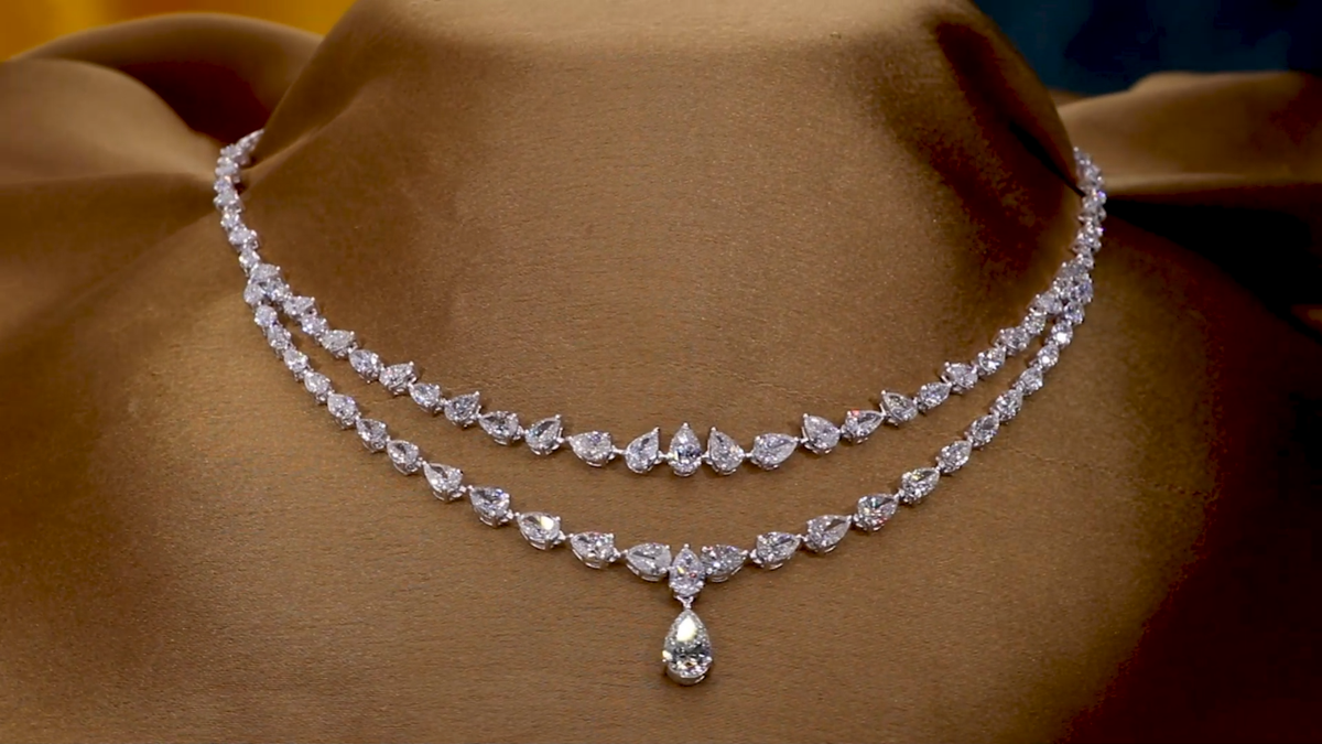 ★PEARLY MORE★ daily layered necklace Pear-Shaped and Round-Cut Diamond Station Triple-Layer