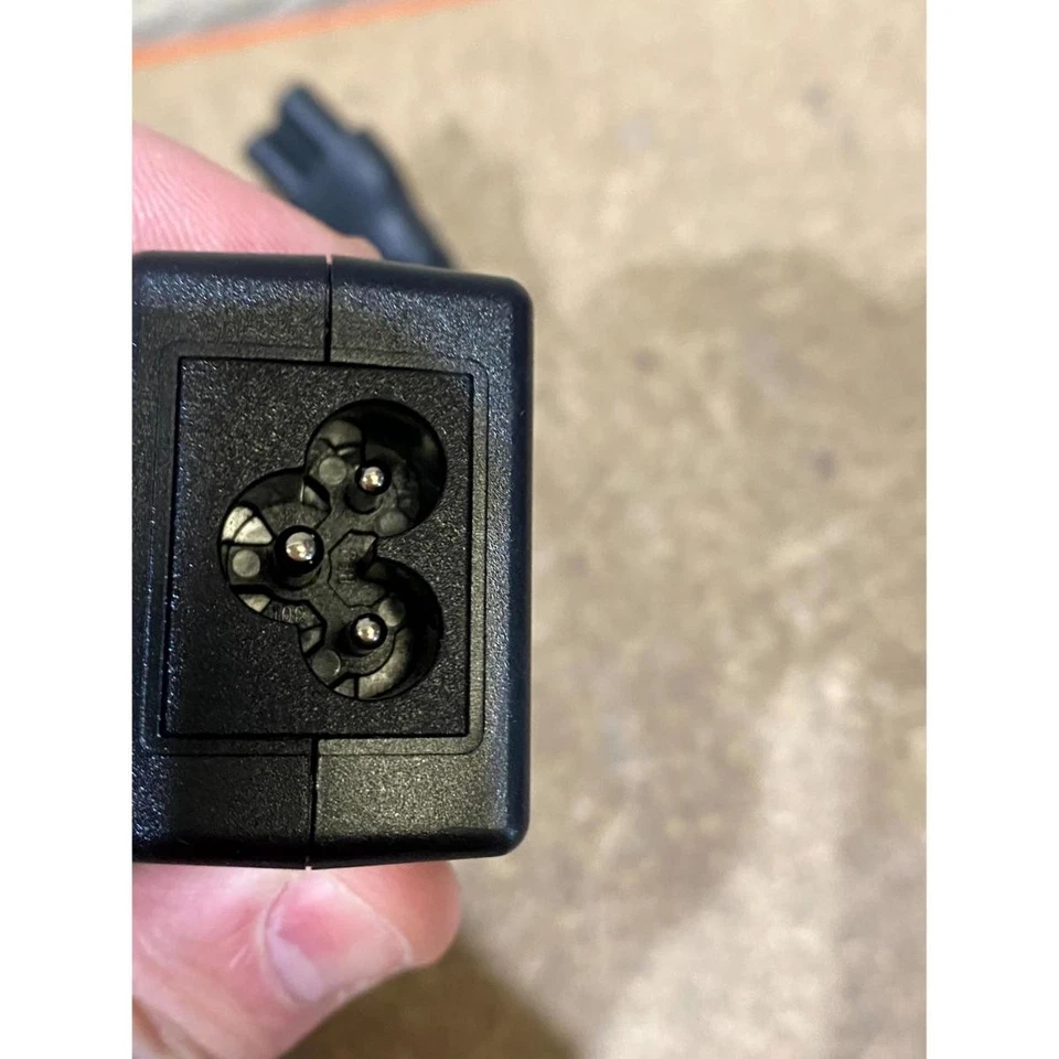 Honoto ADS-25PE-19-3 19525E Switching Adapter 19.5-V 24.96-W 1.28-A for Monitors - Image 4 of 4