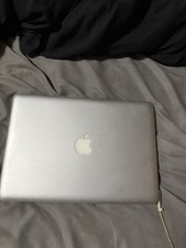 Apple MacBook Pro 13 Inch Late 2011-2.4GHZ Intel Core i5 - 4GB RAM 500GB HDD
