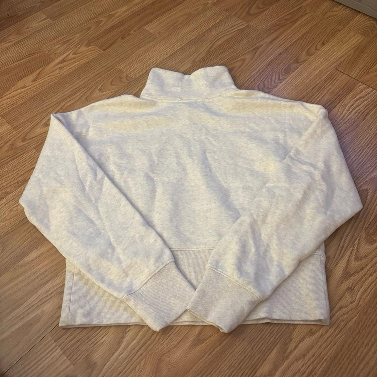 Universal Threads Half Zip Pullover Size Large - image 5