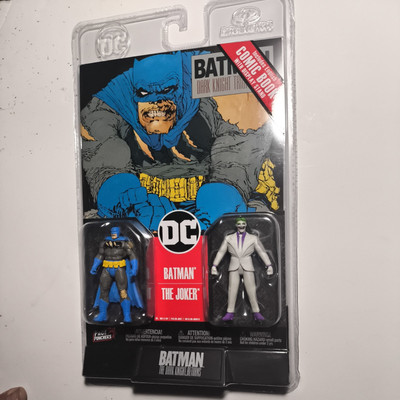 DC Page Punchers Dark Knight Returns Pack 3  Action Figures & Comic Book. NEW