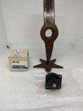 SMC DM6-04N Multi-Connector Push to Connect for Panel Mount Connections NEW OEM