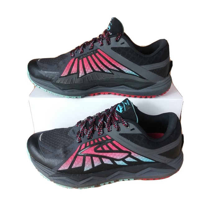 brooks womens caldera