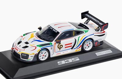 1:43 MINICHAMPS 2018 PORSCHE 935-18 1:43 MINICHAMPS 2018 PORSCHE 935-18